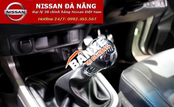 Nissan Navara NP300 E 1 cầu, màu trắng, giá tốt tại Đà Nẵng