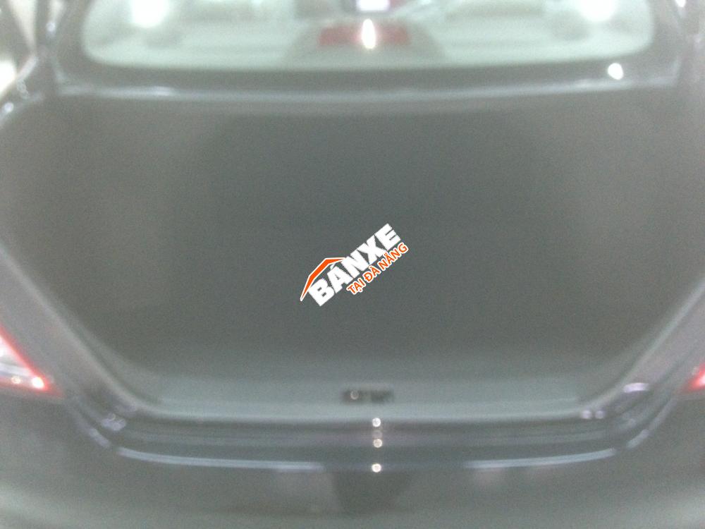 Bán Nissan Sunny XL đời 2015, màu đen, giá tốt