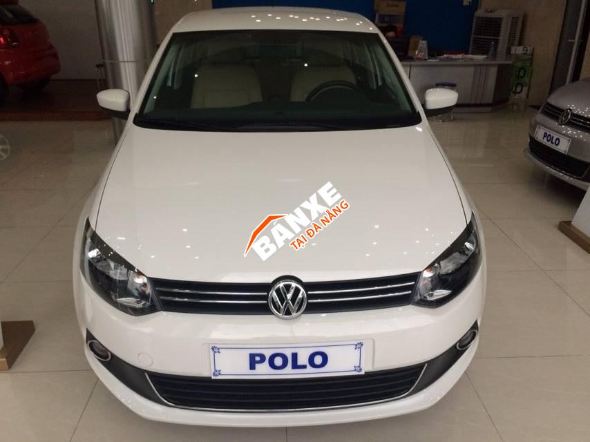 Bán Volkswagen Polo 5MT đời 2015, màu trắng, nhập khẩu chính hãng, giá 729tr