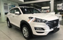 Bán Hyundai Tucson 2.0 AT đời 2019, màu trắng